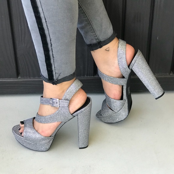 Chunky Heel Silver Platform Sandal - Picture 2 of 7